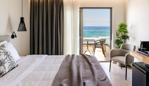 Superior Double with Sea View (2 Adults) 