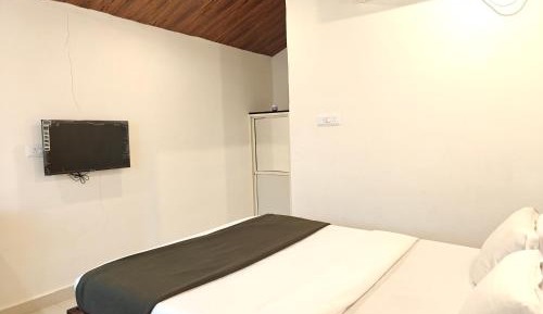 Double Room with Pool View