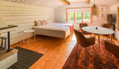 Two-Bedroom Holiday Home