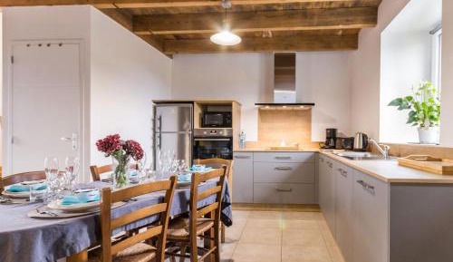 Holiday Home (5 Adults)
