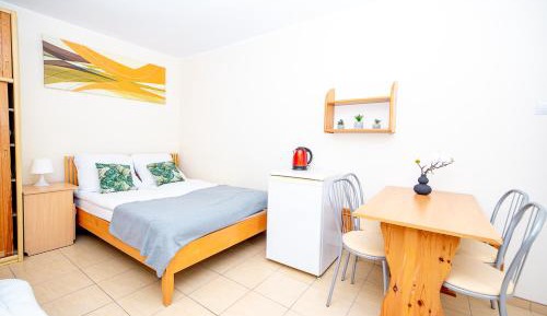 Budget Triple Room