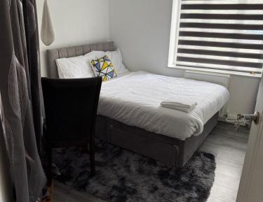 Single Room with Private Bathroom
