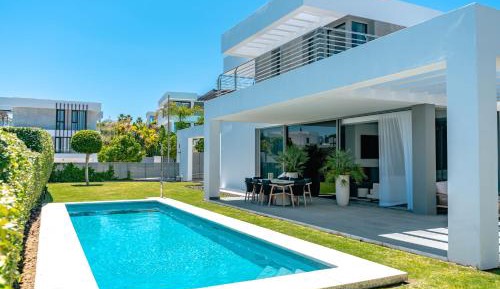 Villa with Sea View
