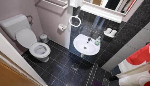 Classic Quadruple Room