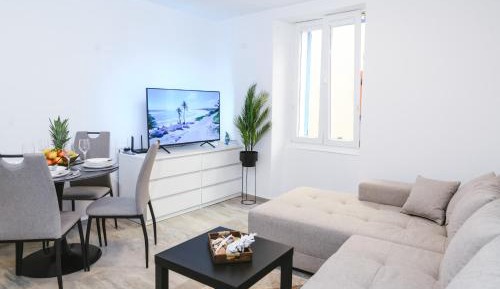 Two Bedroom Apartment 