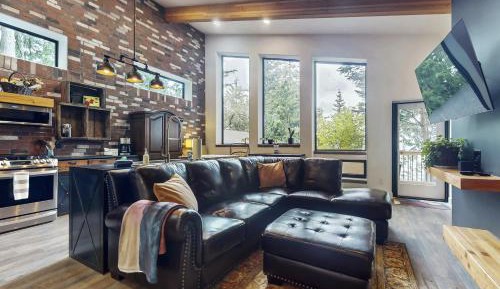 One Bedroom Apartment