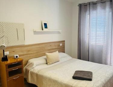 Standard Double Room with Shared Bathroom
