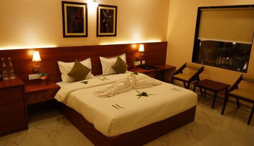 Deluxe Double Room with Balcony