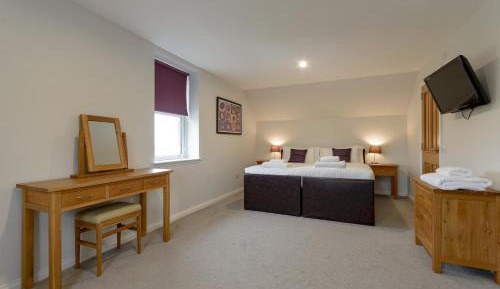 Four-Bedroom Holiday Home