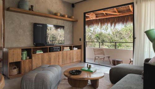 Suite with Private Pool