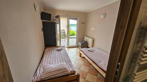 Quadruple Room with Lake View
