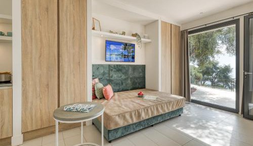 One Bedroom House 2