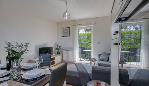 Apartment with Terrace