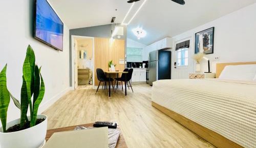 One-Bedroom House