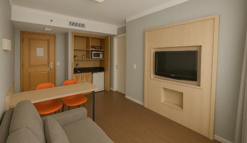 Superior Apartment with City View