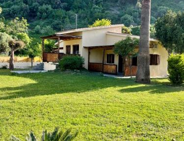 One-Bedroom Chalet