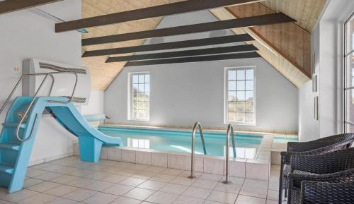 Six-Bedroom Holiday Home
