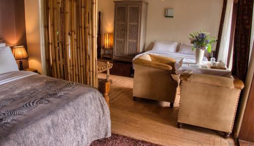 Deluxe Family Suite