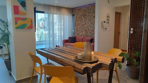 Two-Bedroom Apartment with Terrace and Sea View
