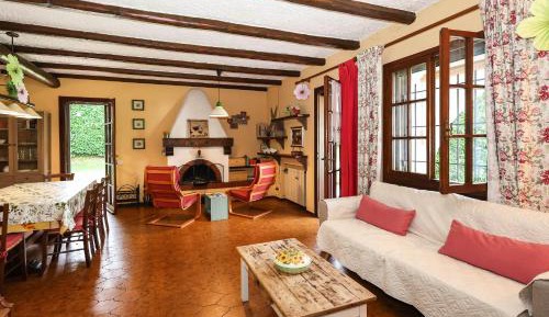 Two-Bedroom Apartment with Terrace
