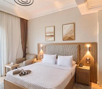 Large Single Room