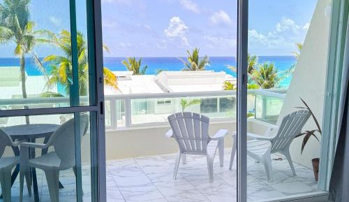 Apartment with View and Balcony
