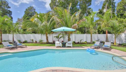 Three-Bedroom Holiday Home 