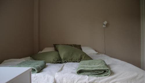 Double Room (1 Adult + 1 Child)