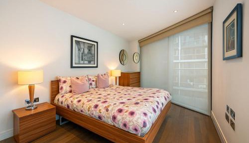 Family Two-Bedroom Apartment with View