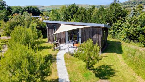 One-Bedroom Bungalow