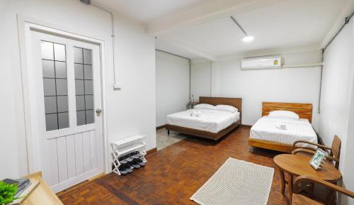 Triple Room with Private Bathroom
