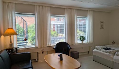 Two-Bedroom Apartment with Harbor View