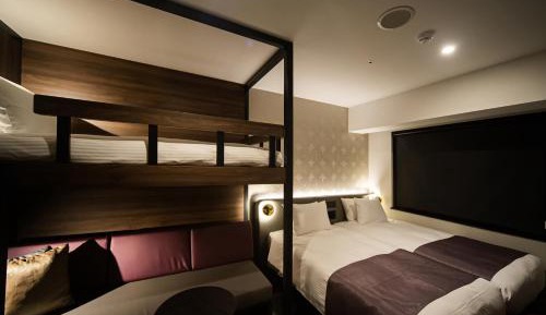 Family Twin Room B