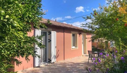 One-Bedroom Villa