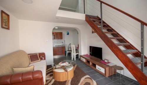 Deluxe One-Bedroom Apartment with City View