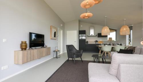 Three-Bedroom Holiday Home 