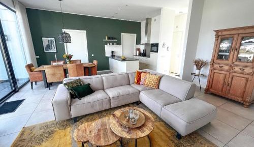 Three-Bedroom Holiday Home 