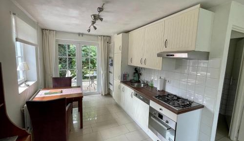 One-Bedroom Holiday Home