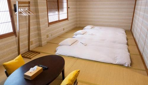 Japanese-Style Room