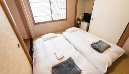 Japanese-Style Room