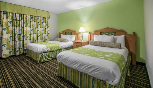 Suite with Two Double Beds