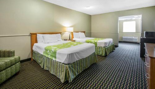 Double Room with Two Double Beds - Smoking