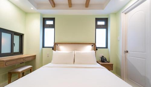Superior Double or Twin Room with Terrace