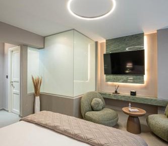 Suite with Spa Bath
