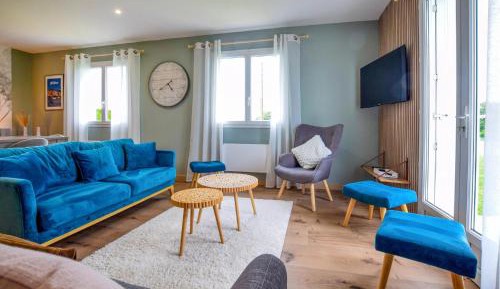 Three-Bedroom Holiday Home 
