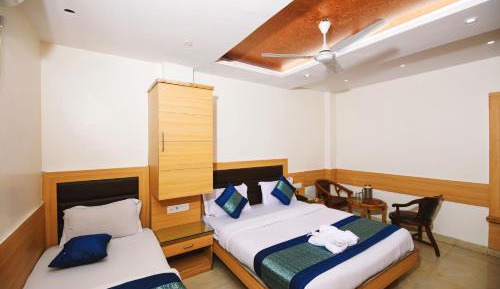 Superior Triple Room