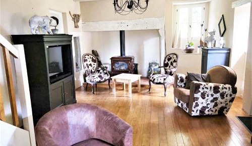 Three-Bedroom Holiday Home 