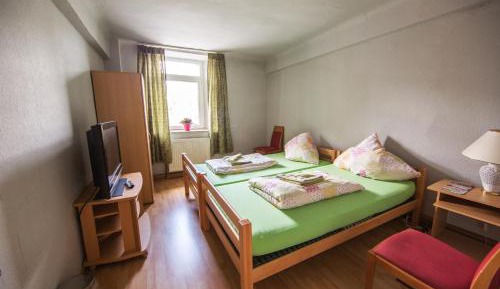 Twin Room with Shared Bathroom