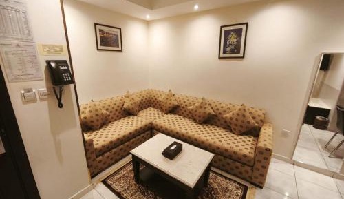 One-Bedroom Family Apartment