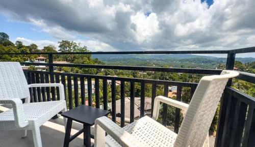 King Room with Balcony